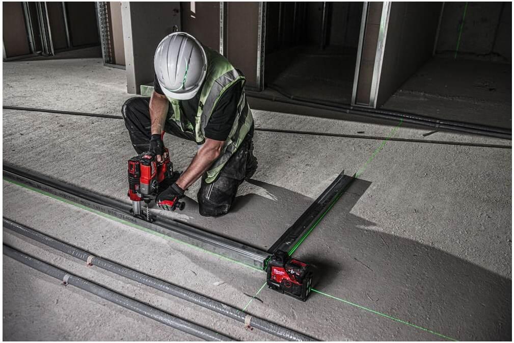 Лазерный нивелир Milwaukee M12 3PL-0C (4933478103)