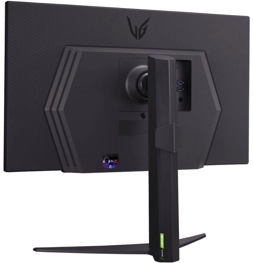 Монитор LG UltraGear 27GR83Q-B черный