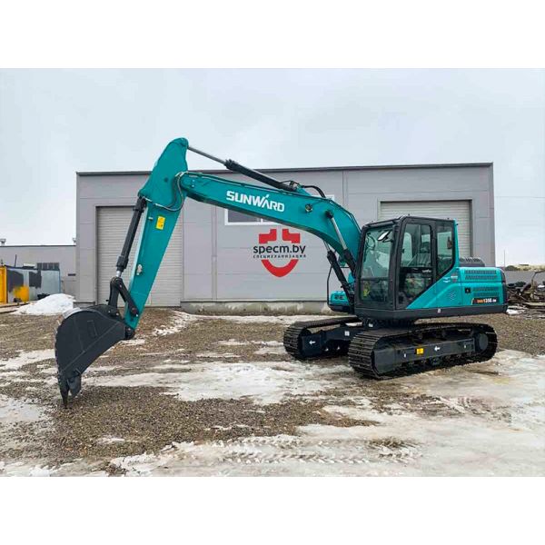 Компактный экскаватор Sunward SWE135E-3H