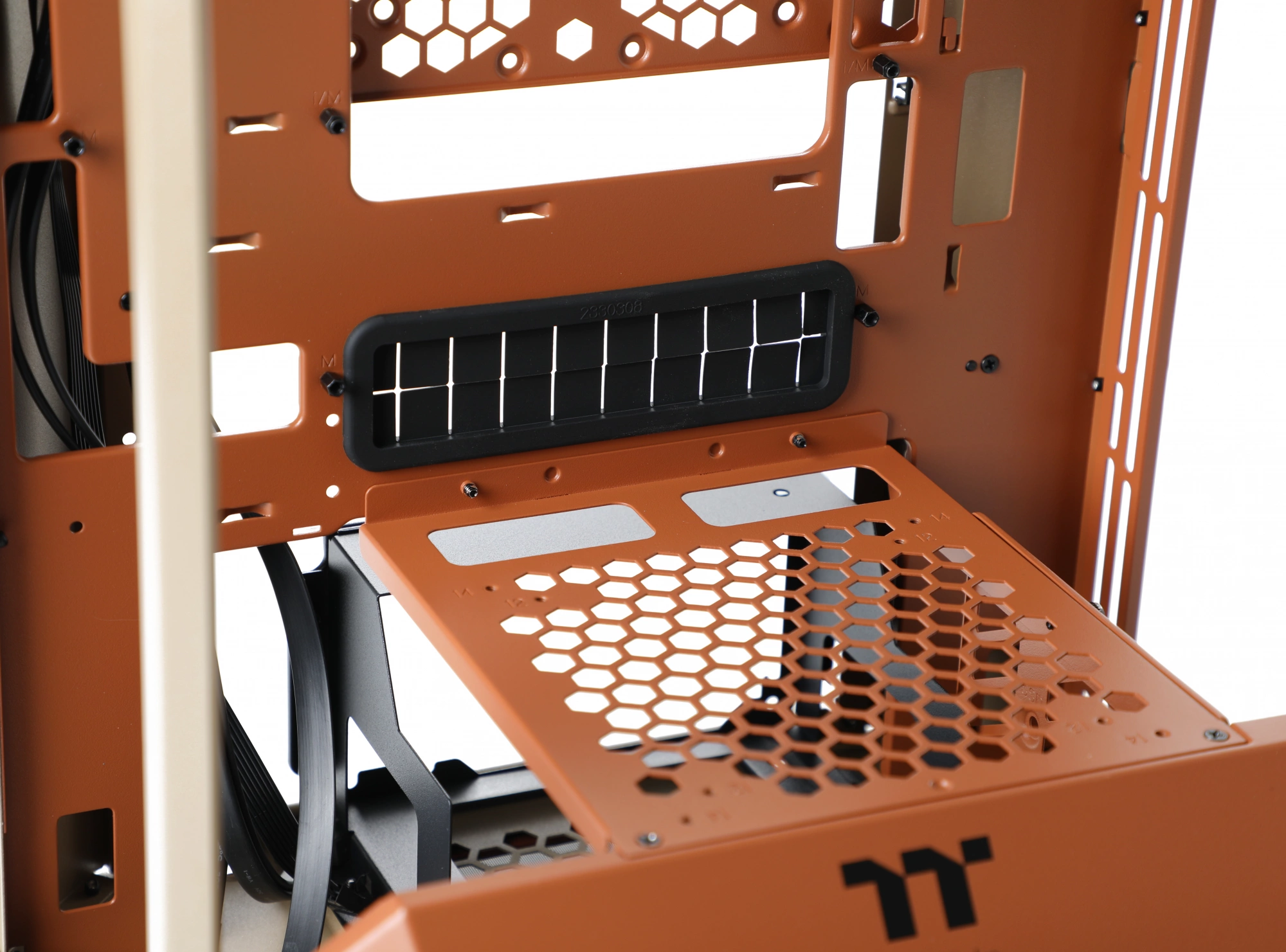 Корпус Thermaltake Tower 300 Gravel без БП (CA-1Y4-00SGWN-00)