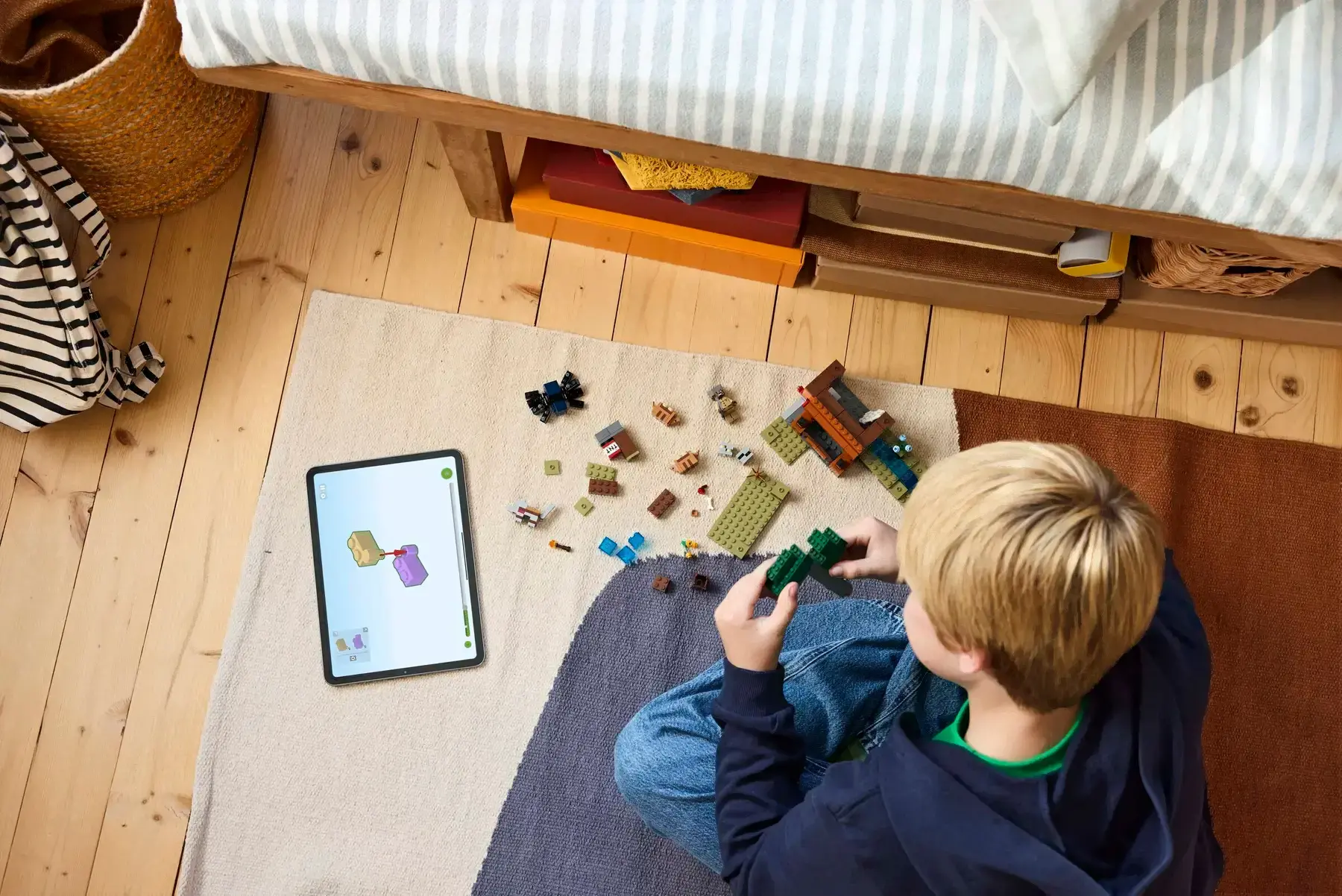 Конструктор Lego Minecraft Экспедиция на рудник Броненосец (21269)