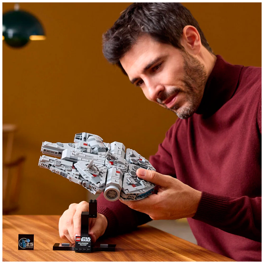 Конструктор Lego Star Wars Сокол Тысячелетия (75375)
