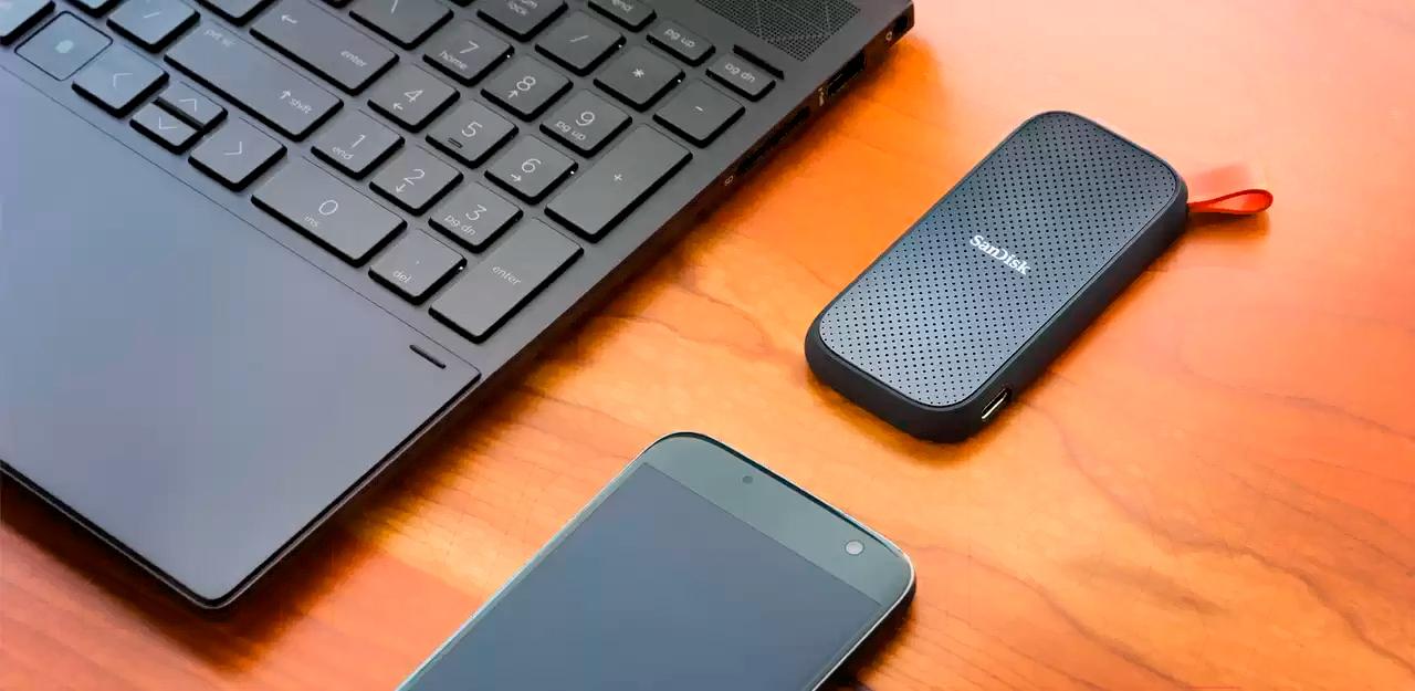Внешний накопитель SanDisk 1TB SDSSDE30-1T00-G26