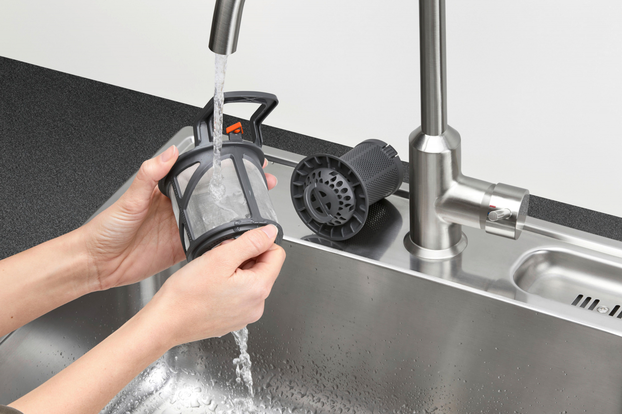 Посудомоечная машина Electrolux EEG69420W