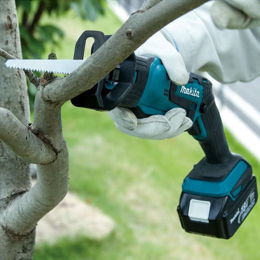 Электропила Makita DJR185Z