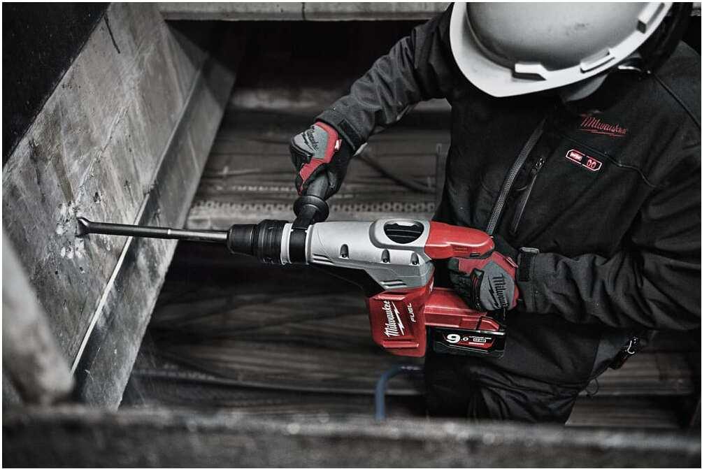Перфоратор Milwaukee SDS-MAX M18 CHM-0 FUEL (4933451362)