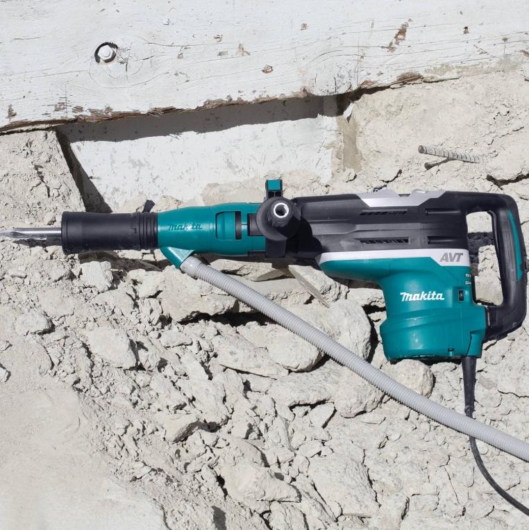 Перфоратор Makita HR5212C кейс