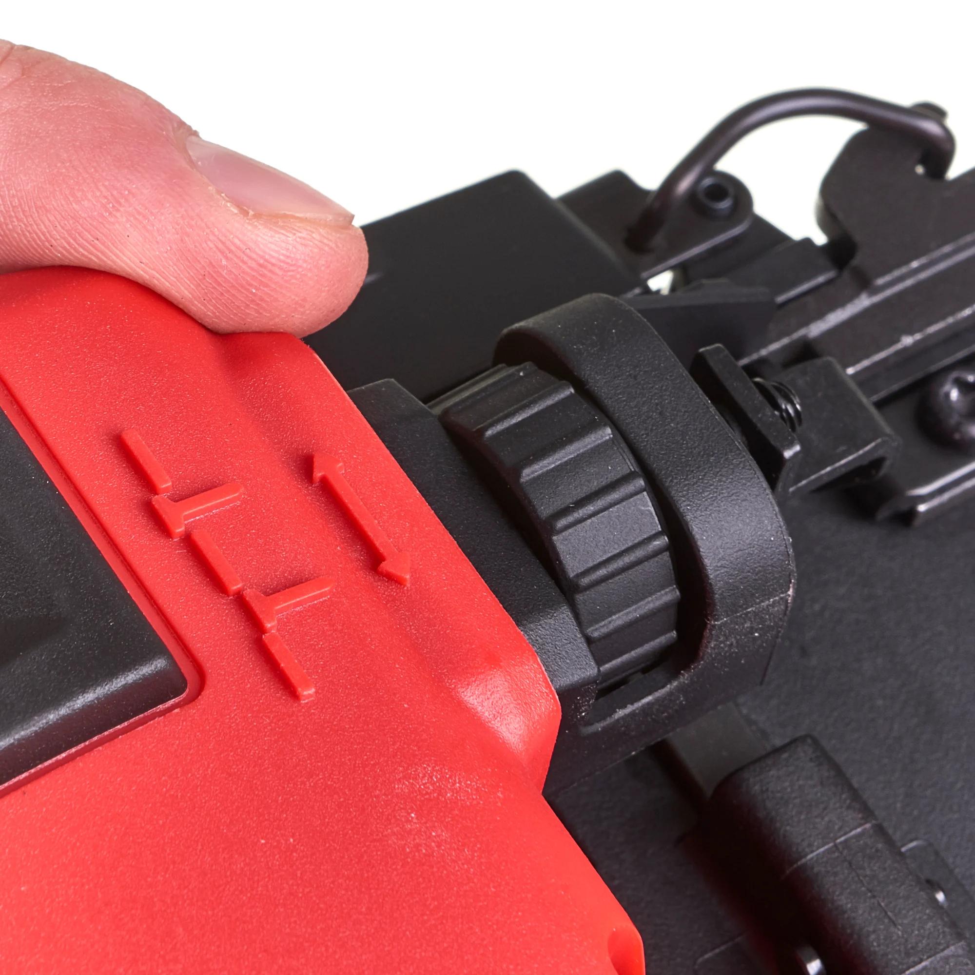 Аккумуляторный гвоздезабиватель Milwaukee M18 FN18GS-202X (4933471407)