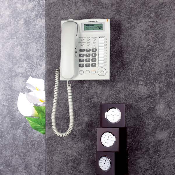 Проводной телефон Panasonic KX-TS2388RUW белый