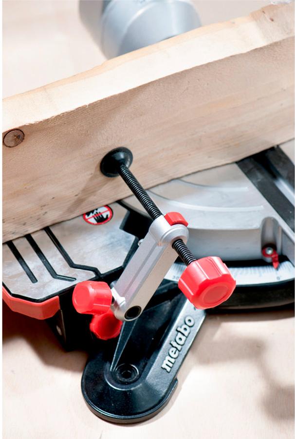 Торцовочная пила Metabo KGS 216 M (619260000)