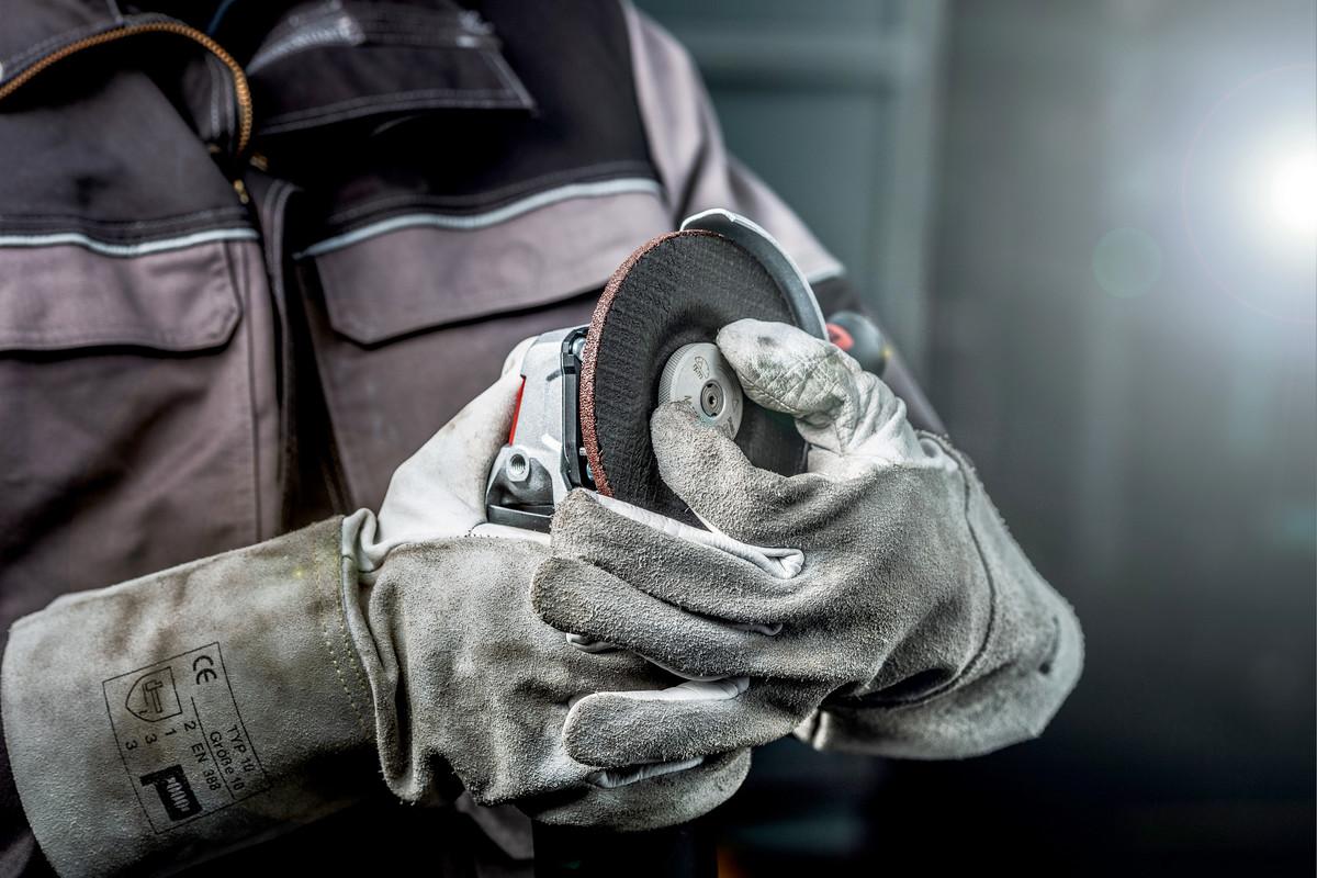 Угловая шлифмашина Metabo WE 15-125 Quick (600448000)