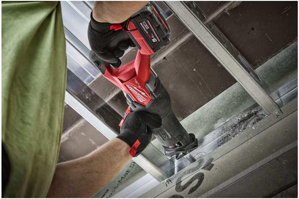 Сабельная пила Milwaukee M18 FSZ-0X (4933478293)