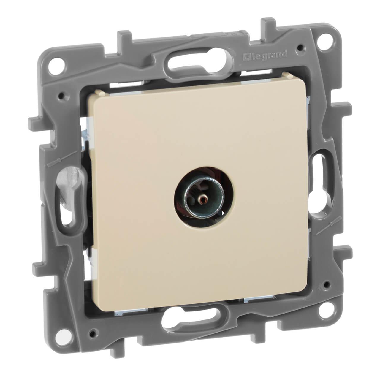 Розетка Legrand Etika 672351 слоновая кость