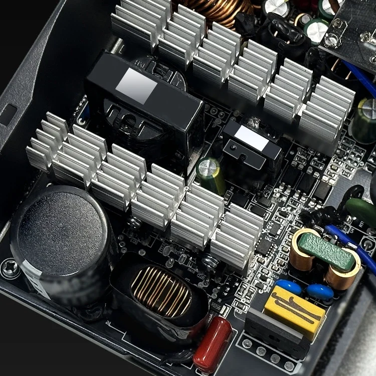 Блок питания Ocypus Gamma P750 BK 750W (Gamma-P750-W1HDBK024X-EU)