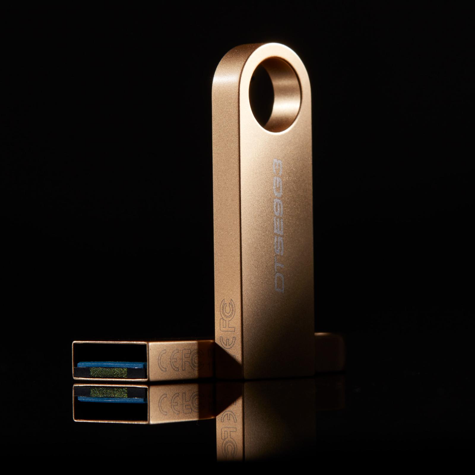 USB Flash-накопитель Kingston Data Traveler SE9 G3 512Gb (DTSE9G3/512GB)