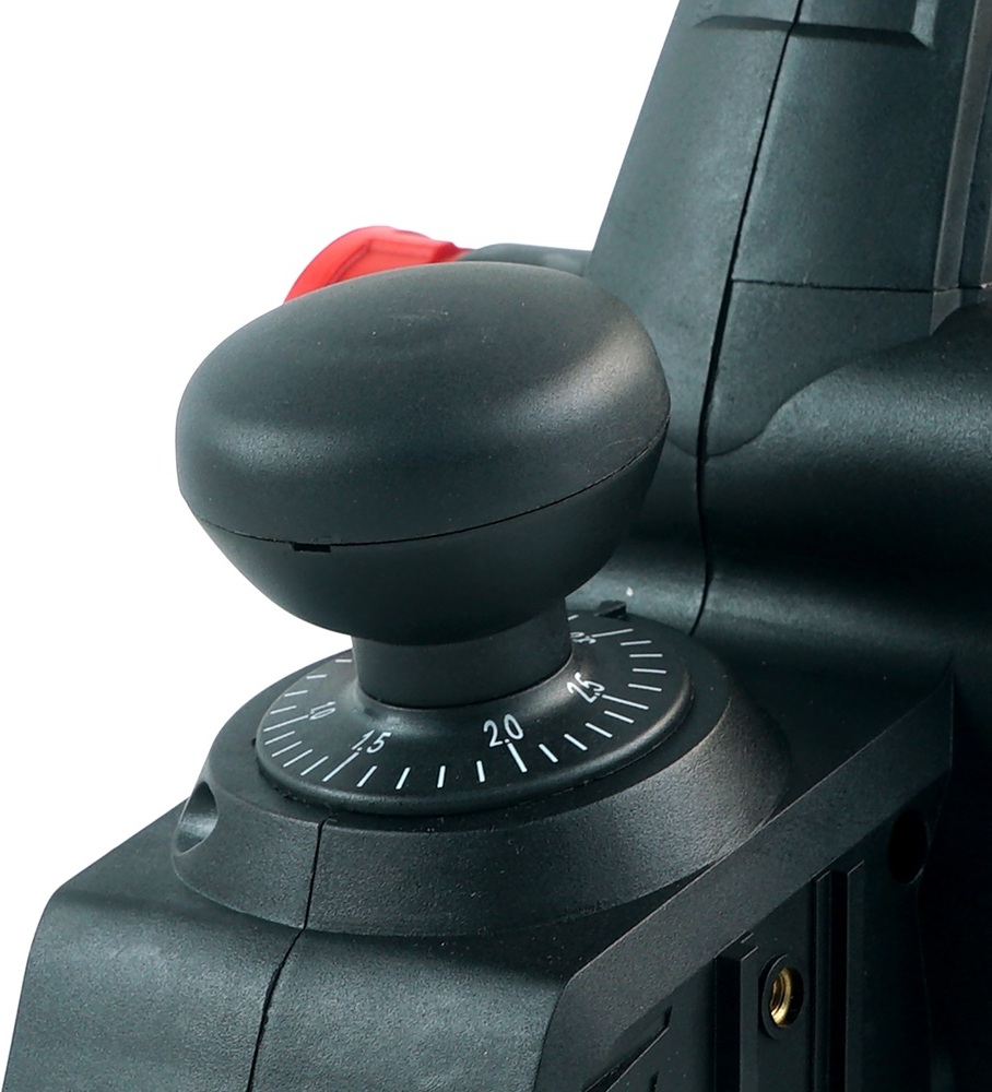 Электрорубанок TEH TEP8290