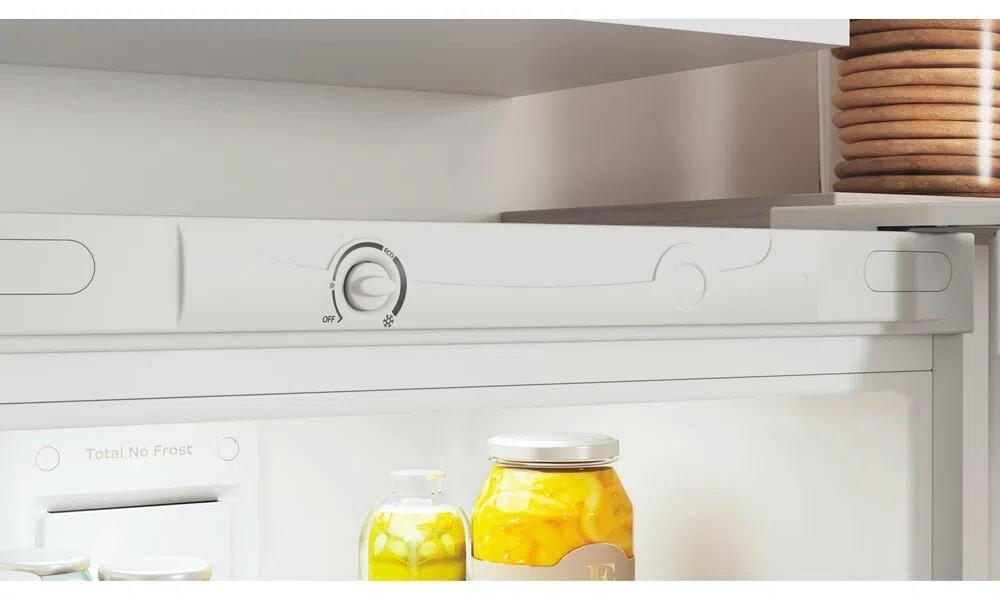 Холодильник Indesit ITR 4160 W