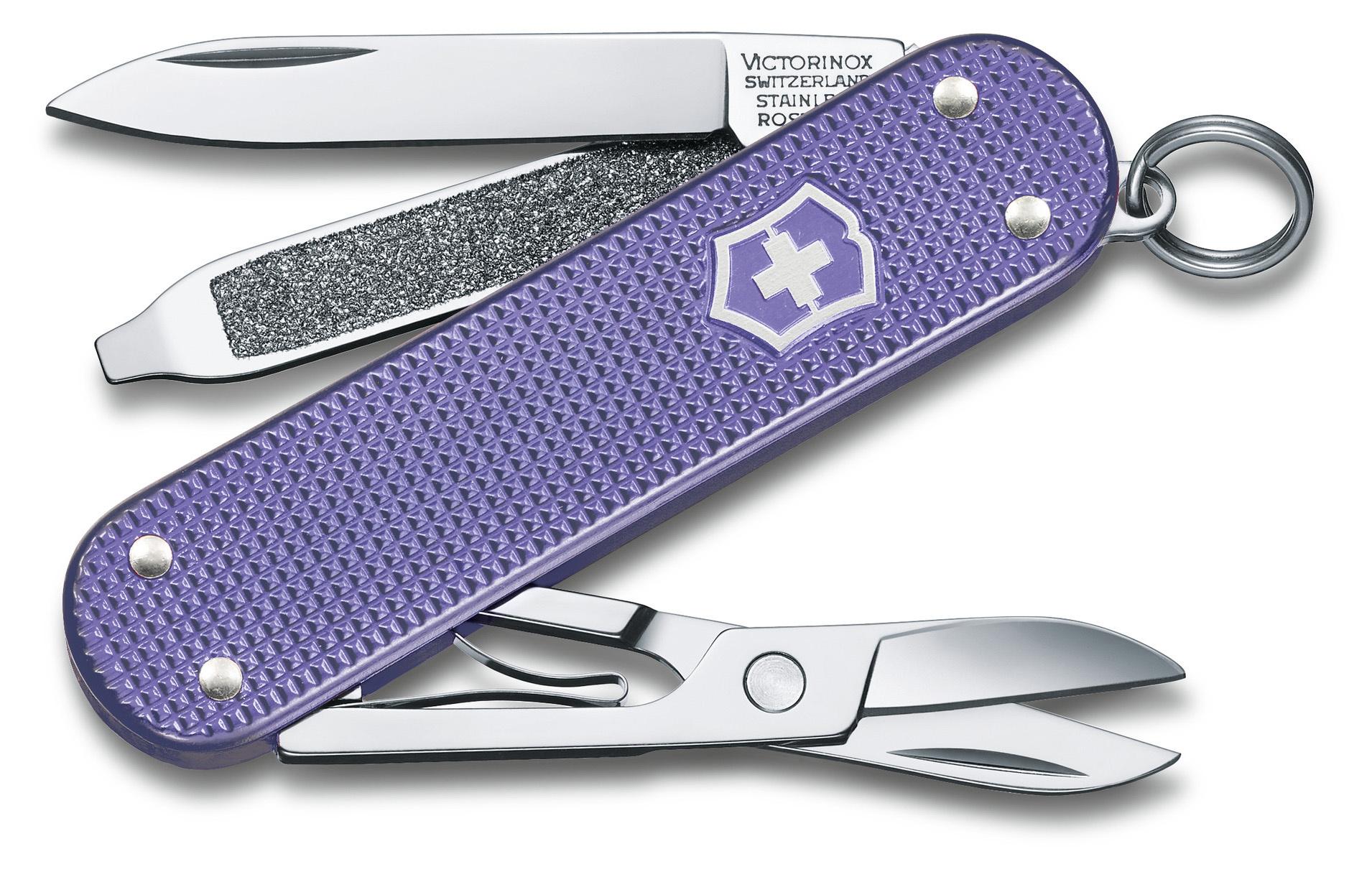Туристический нож Victorinox Classic Electric Lavender (0.6221.223G)
