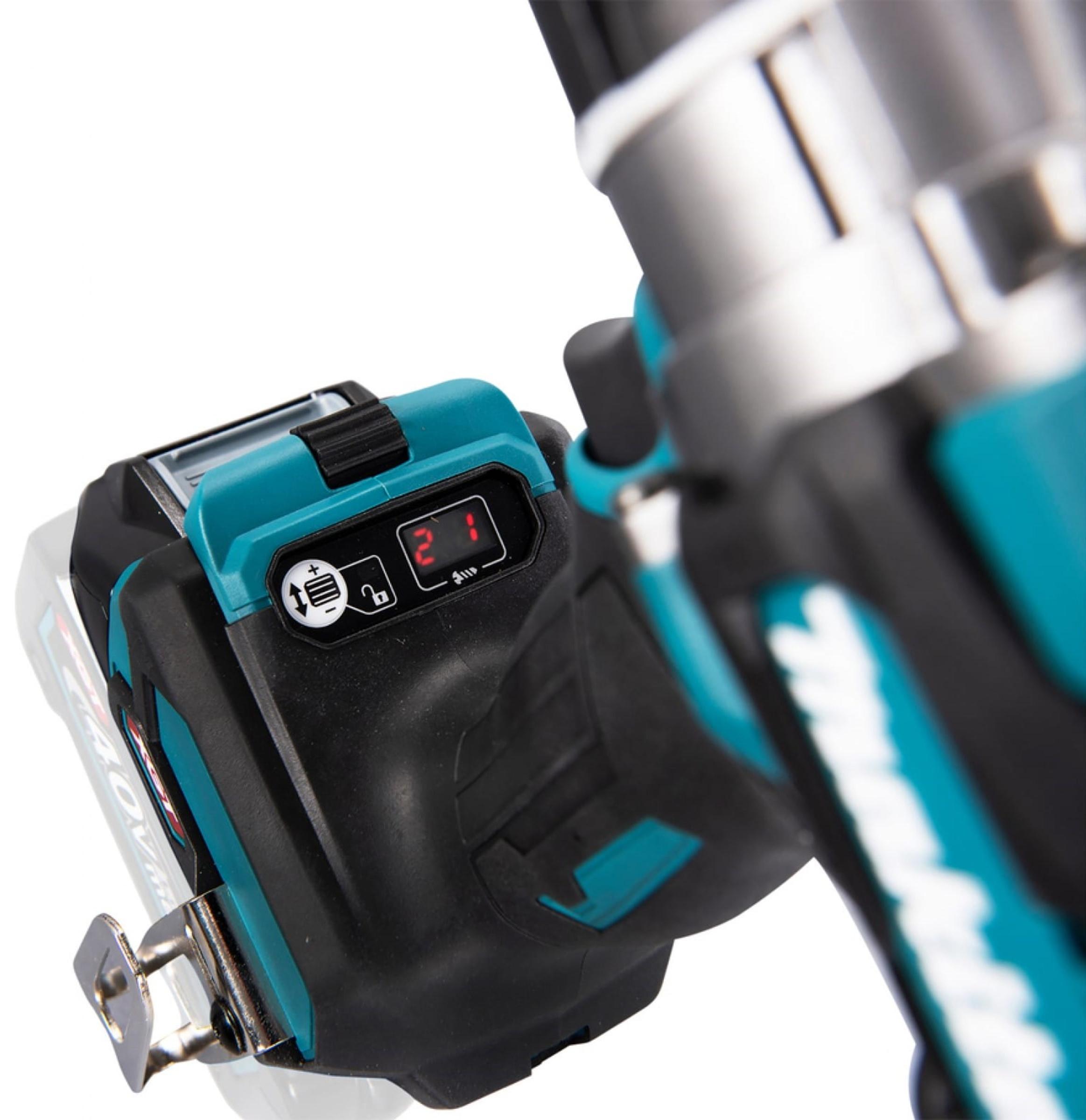 Дрель-шуруповерт Makita DF001GZ