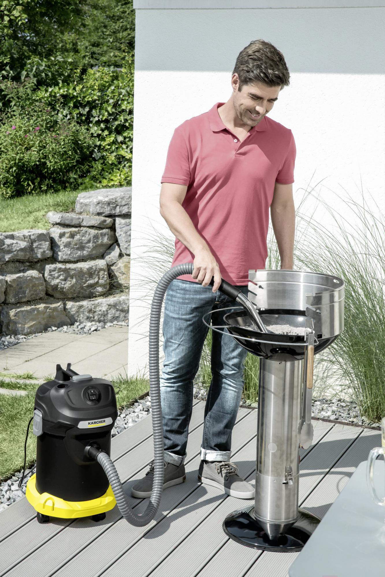 Пылесос Karcher AD 4 Premium Black/Yellow (1.629-731.0)