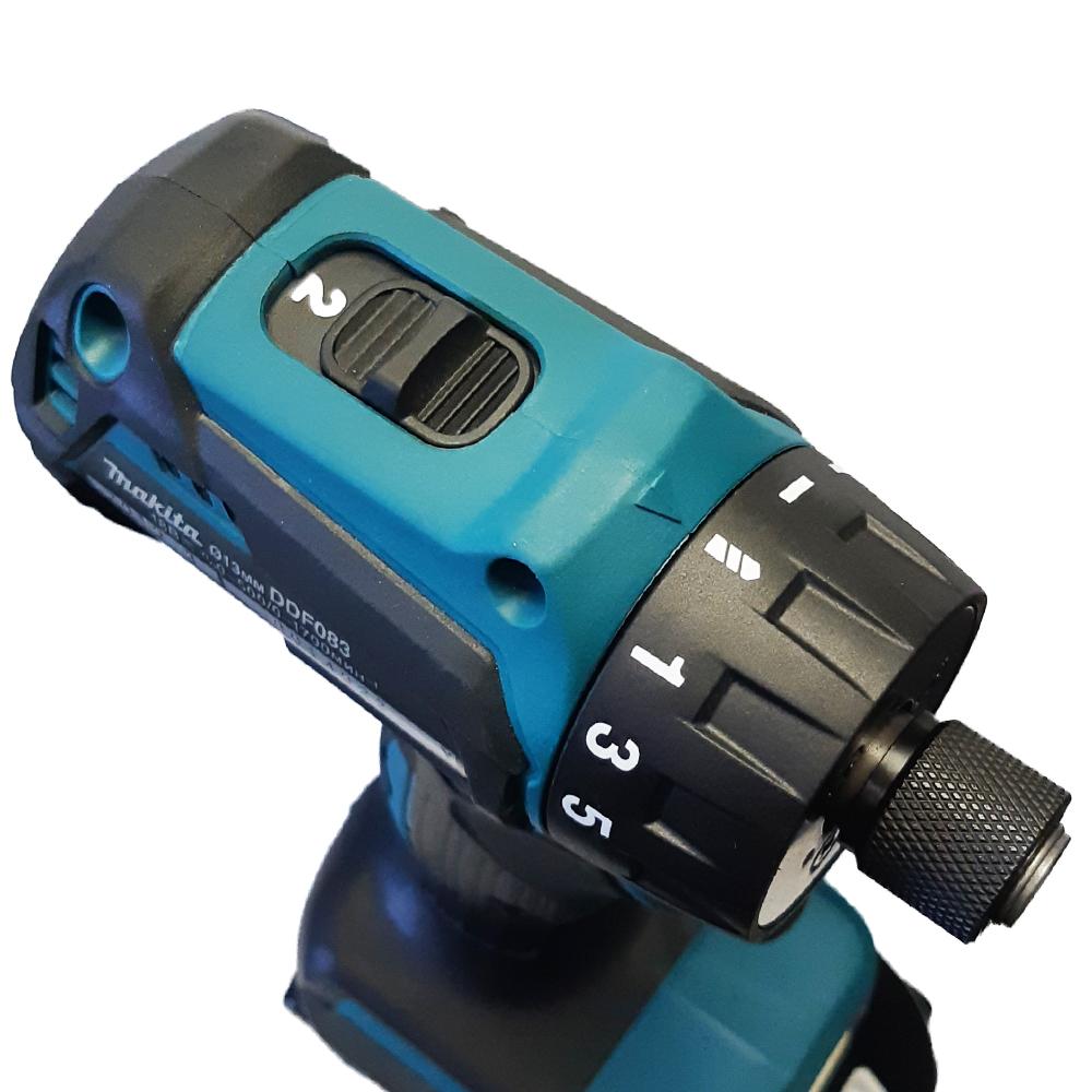 Шуруповерт Makita DDF083Z