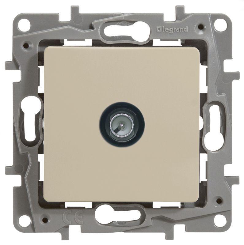 Розетка Legrand Etika 672351 слоновая кость