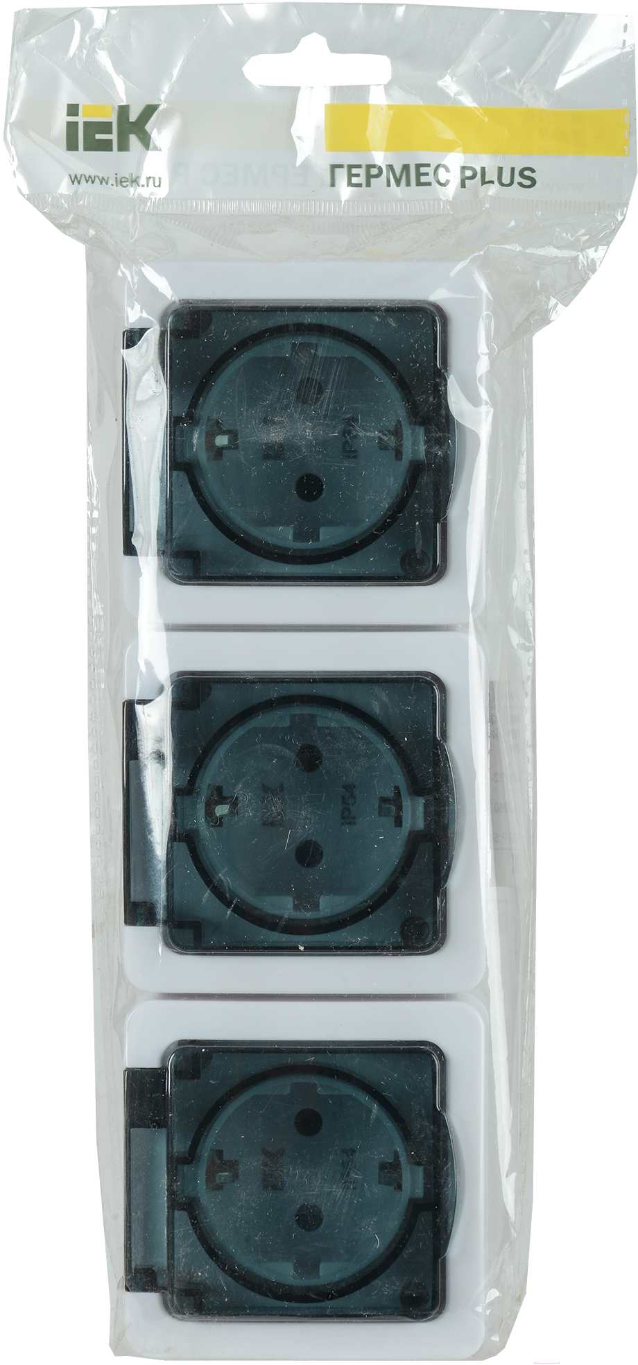 Розетка IEK Гермес Plus дымчатый (ERMP32-K03-16-54-EC)