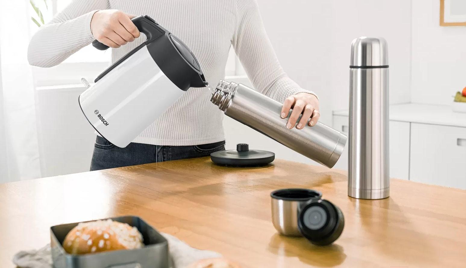 Электрочайник Bosch TWK7L461
