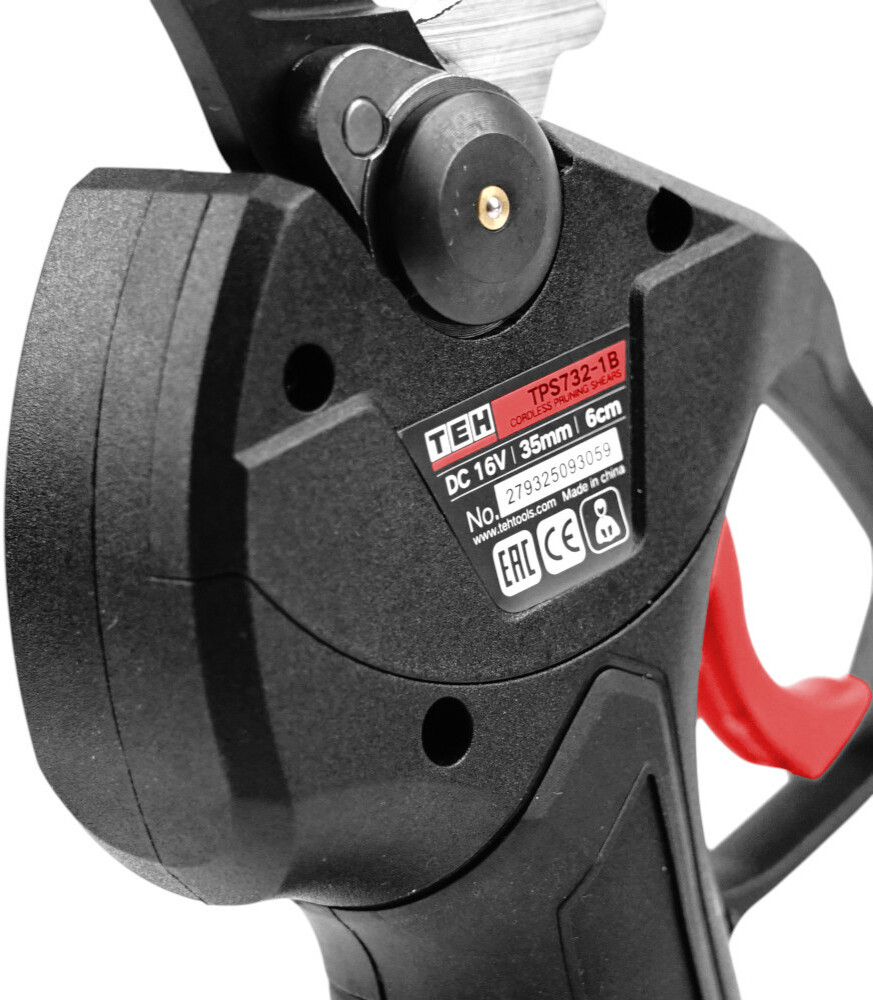 Секатор TEH TPS732-1B