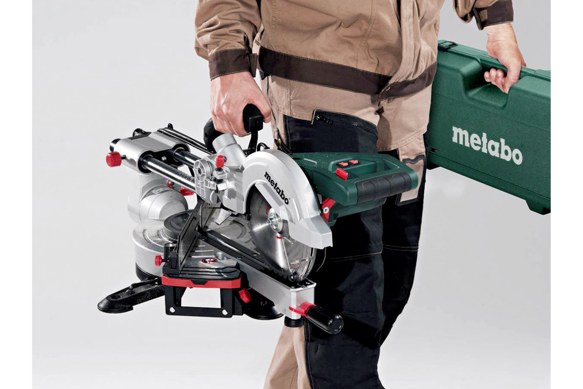 Торцовочная пила Metabo KGS 216 M (619260000)