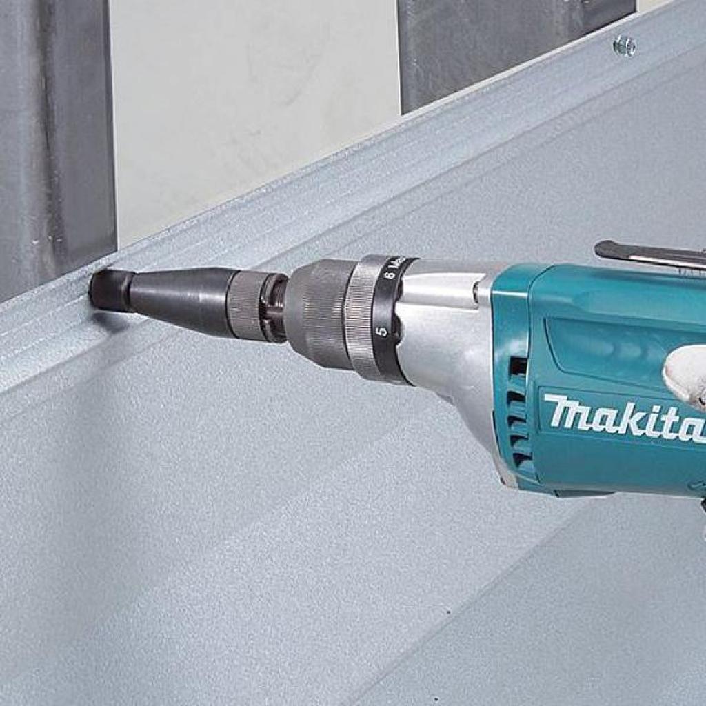 Шуруповерт Makita FS2700