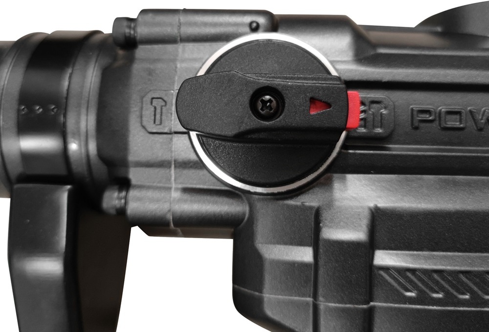 Перфоратор TEH TH4017V