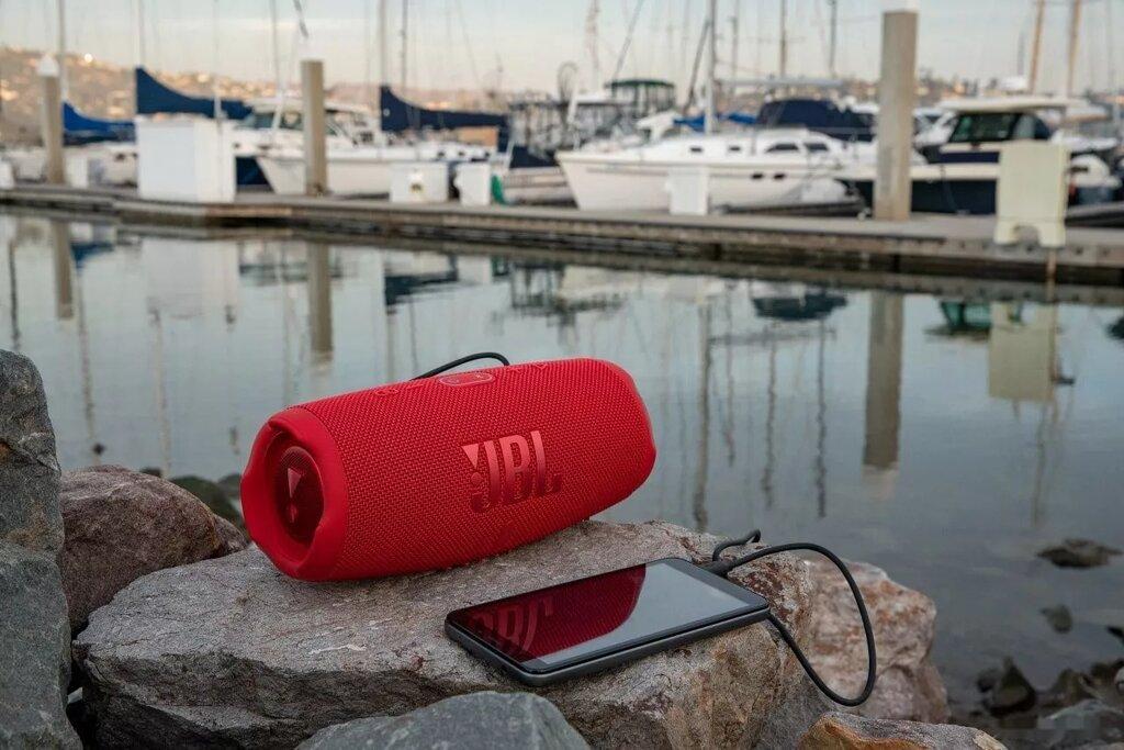 Беспроводная колонка JBL Charge 5 красный (JBLCHARGE5RED)