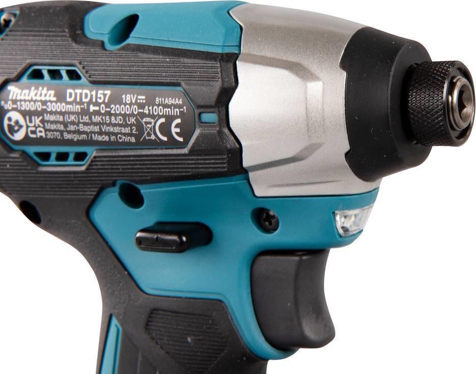 Шуруповерт Makita DTD157RTJ