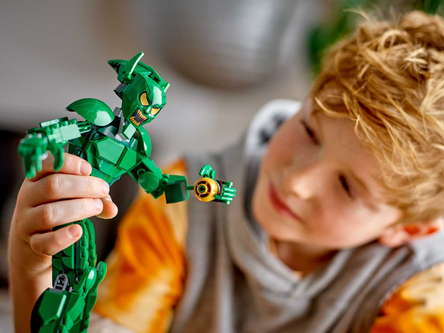 Конструктор Lego Marvel Фигурка Зеленого Гоблина (76284)