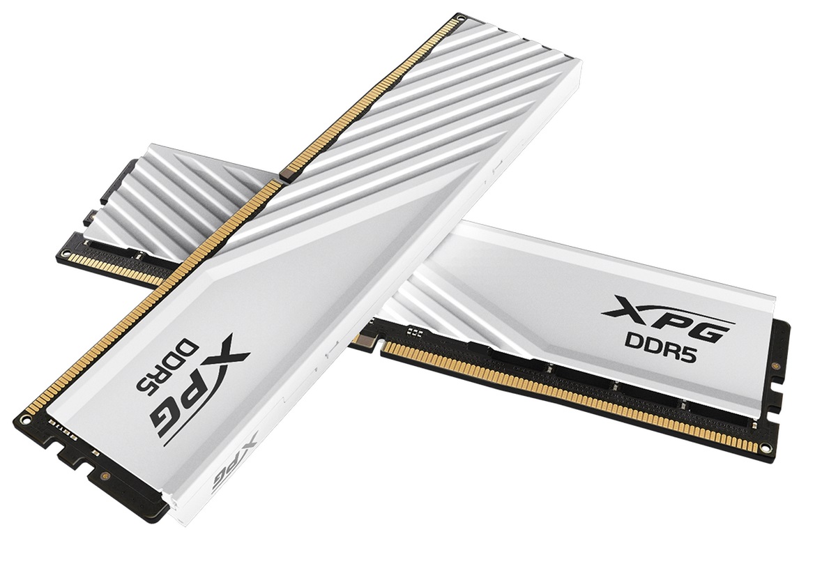 Оперативная память A-Data XPG Lancer Blade White RGB 32GB DDR5 (AX5U6000C3416G-DTLABWH)