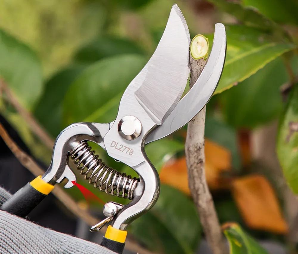 Секатор Deli DL2778