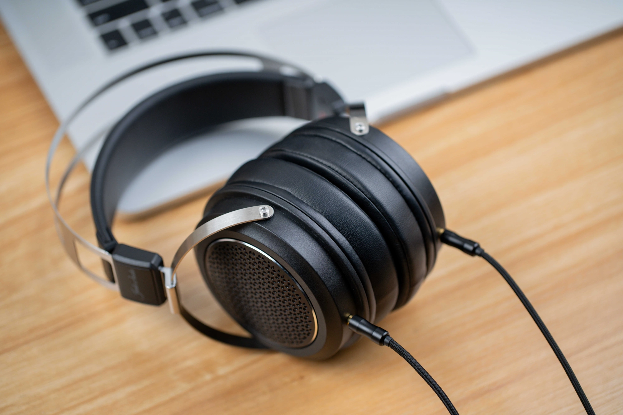 Наушники Fiio JT1 черный (80003498)