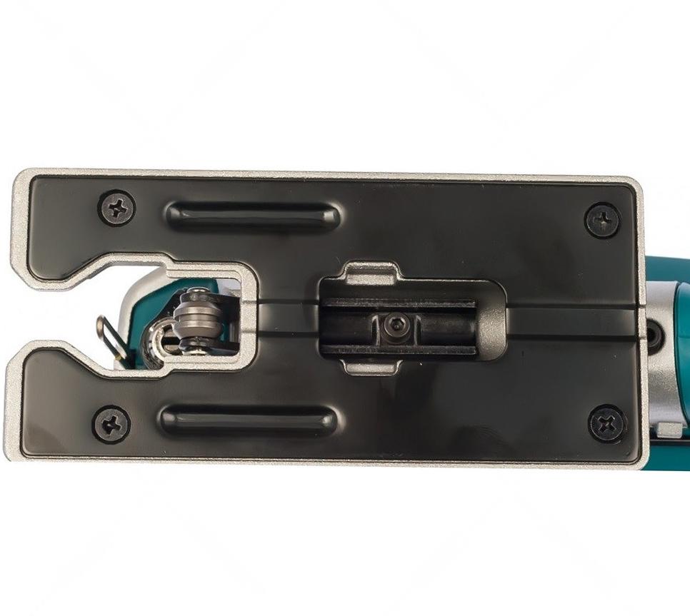 Электролобзик Makita JV0600K