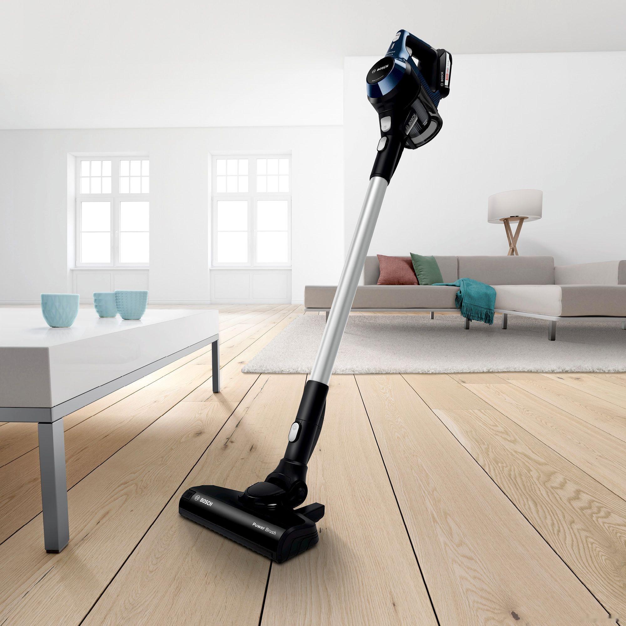Пылесос Bosch BCS611P4A синий