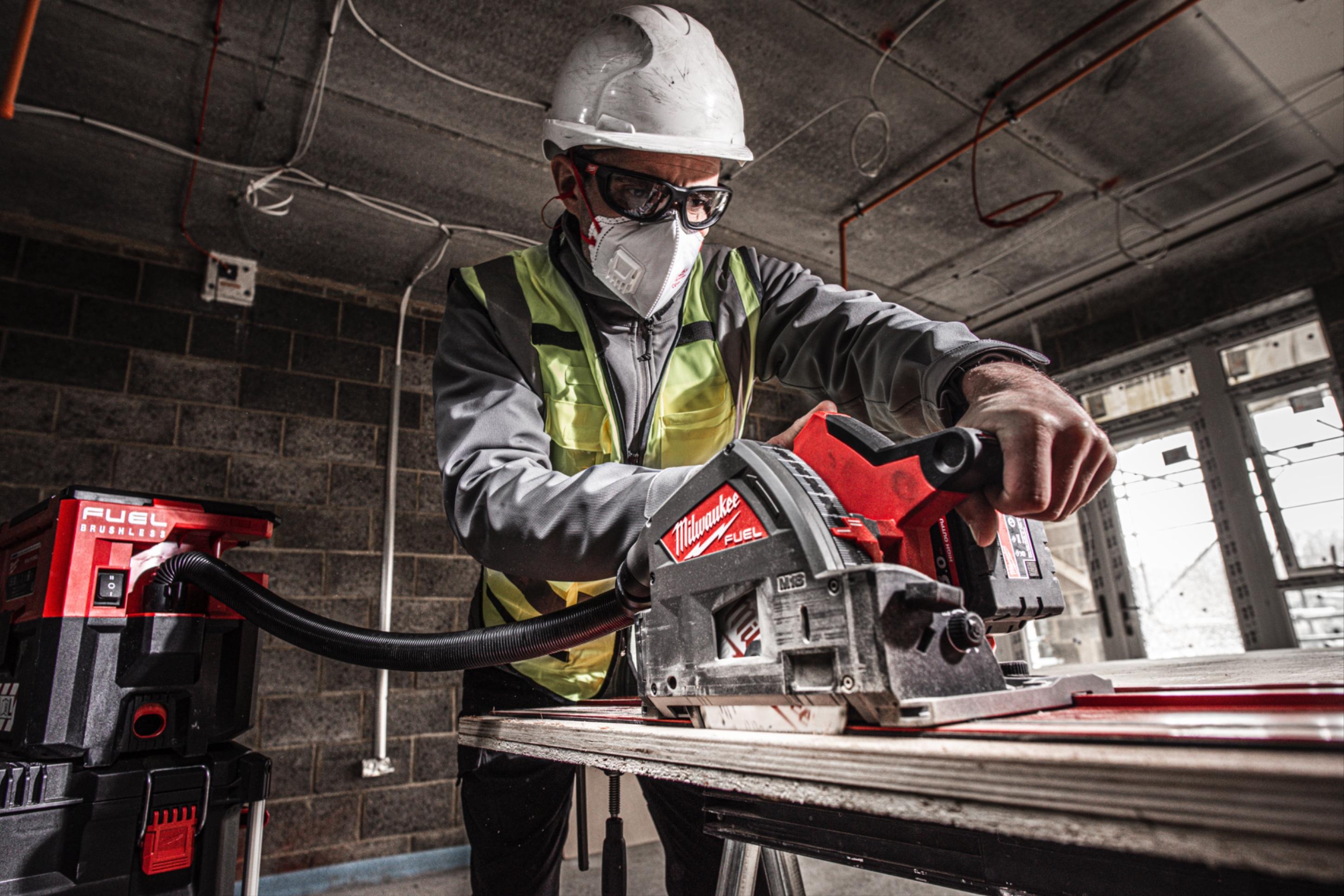 Дисковая погружная пила Milwaukee M18 FPS55-0P FUEL (4933478777)