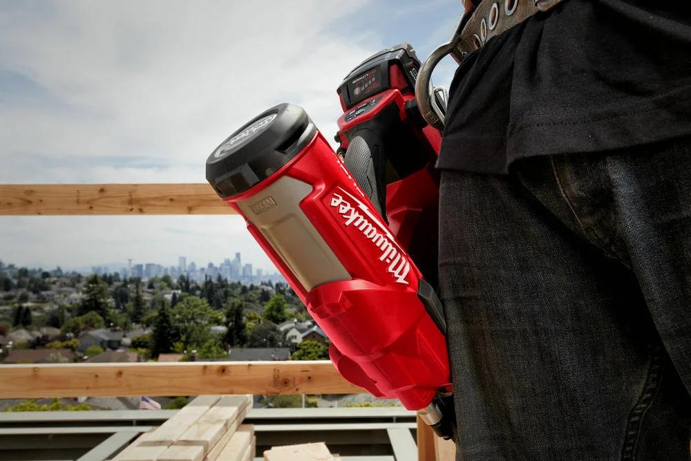 Аккумуляторный гвоздезабиватель Milwaukee Fuel M18 FFN21-0C (4933478993)