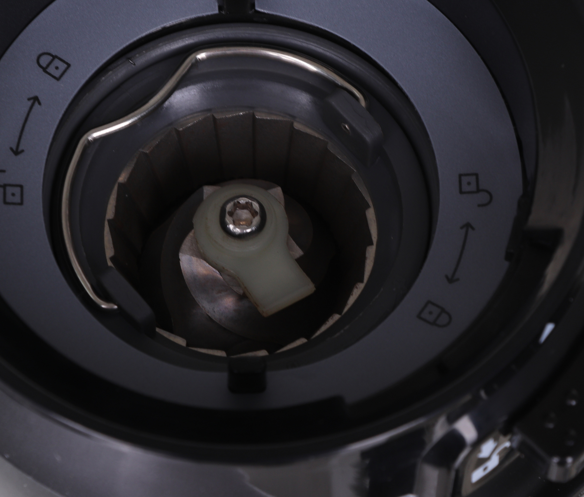 Кофемолка Kitfort KT-784