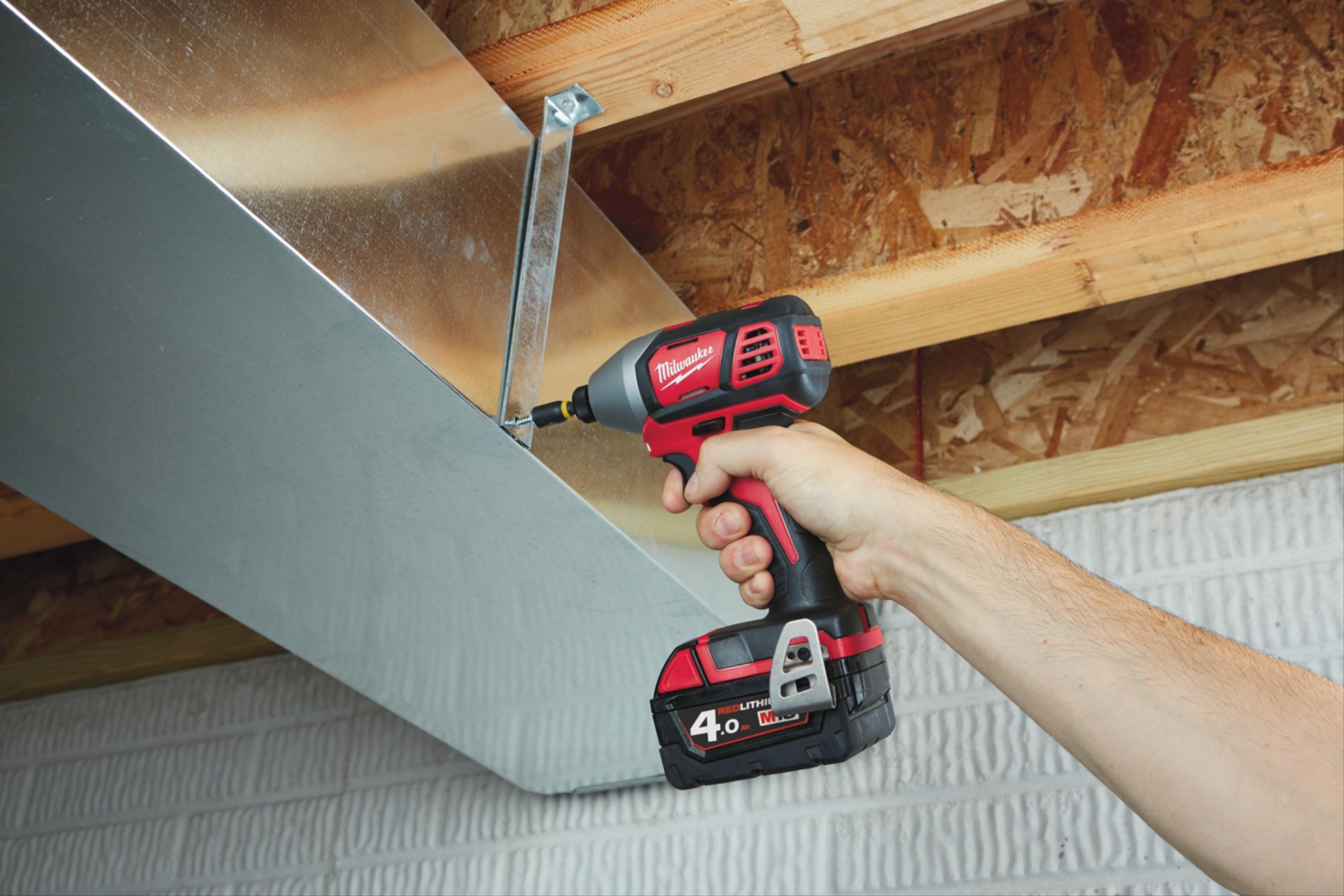Набор электроинструментов Milwaukee M18 BPP2D-402C (4933447126)