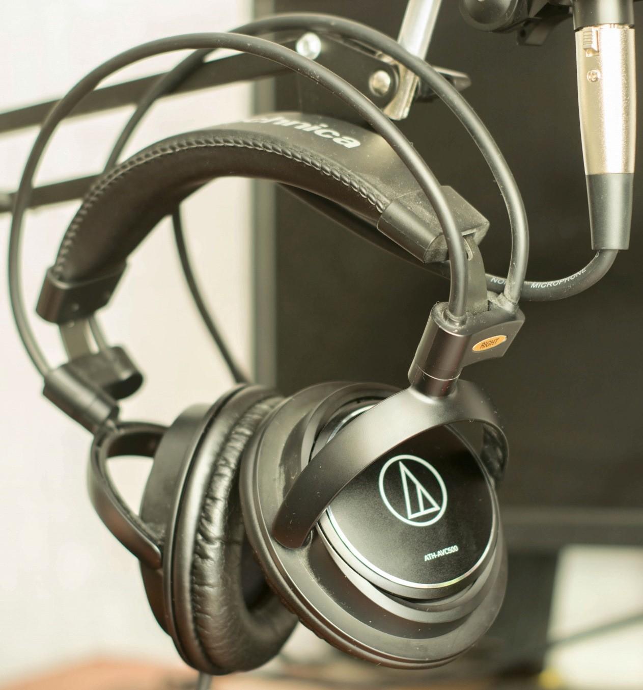 Наушники Audio-Technica ATH-AVC500