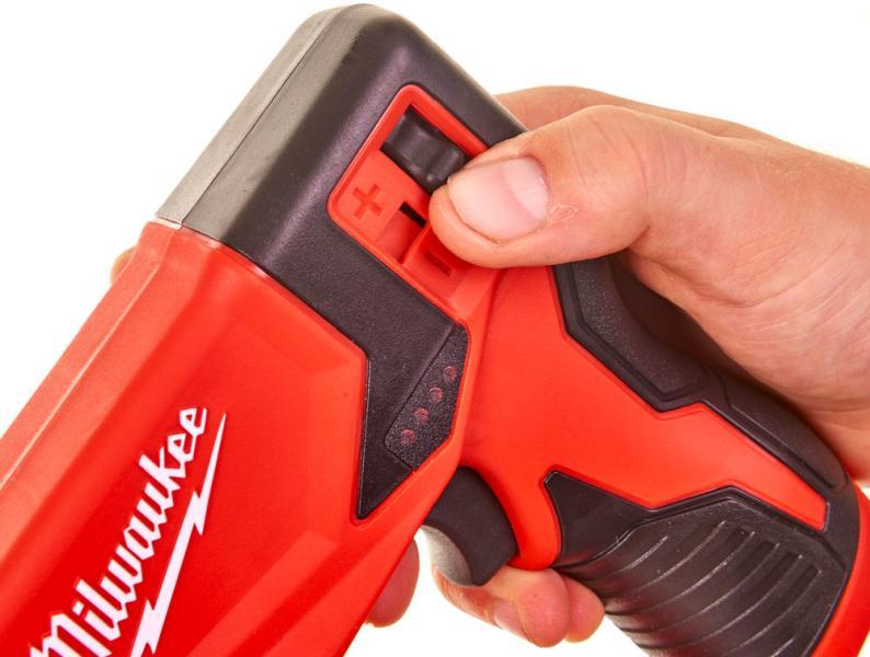 Аккумуляторный степлер Milwaukee M12 BST-0 (4933459634)