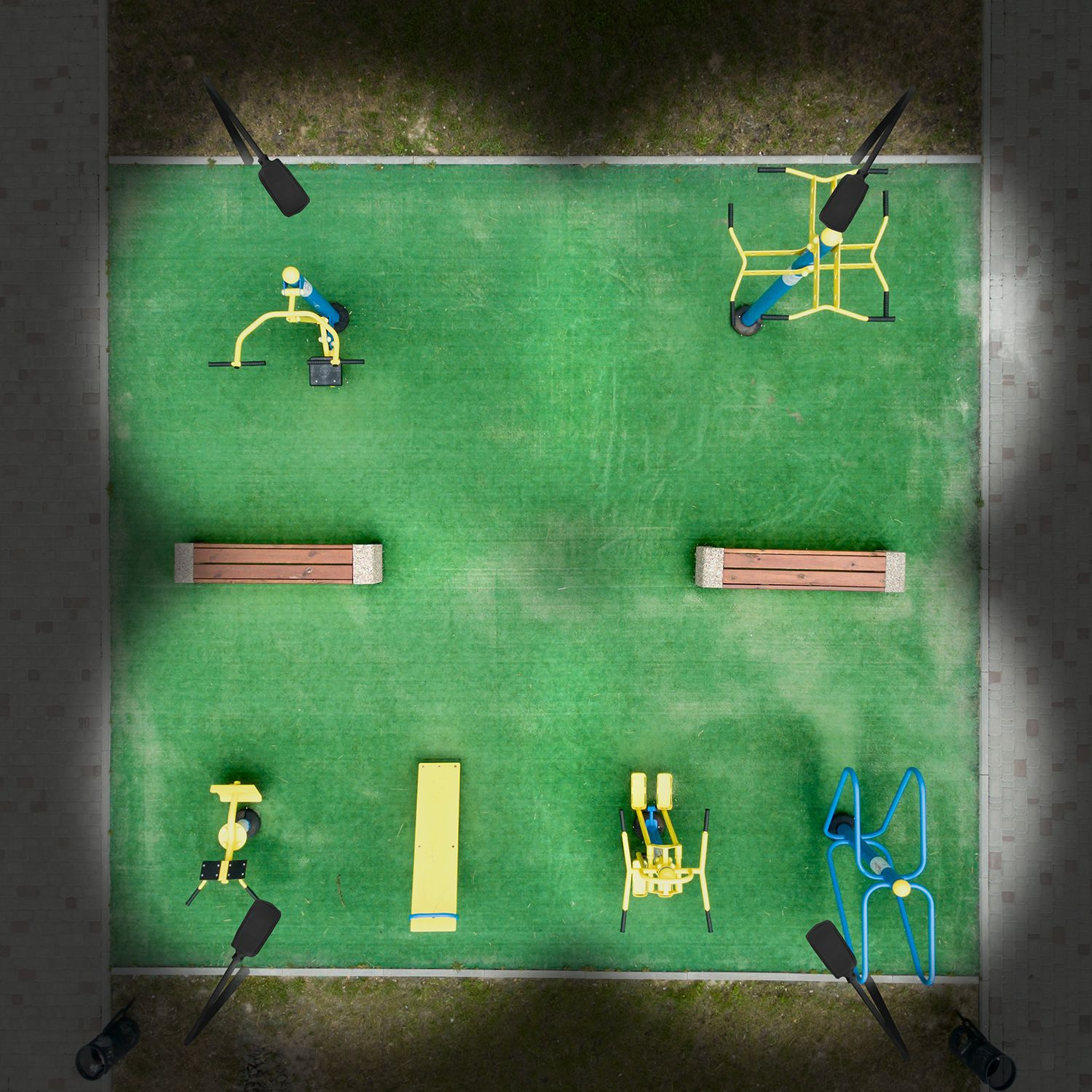 Уличный светильник Gauss 629536320 черный