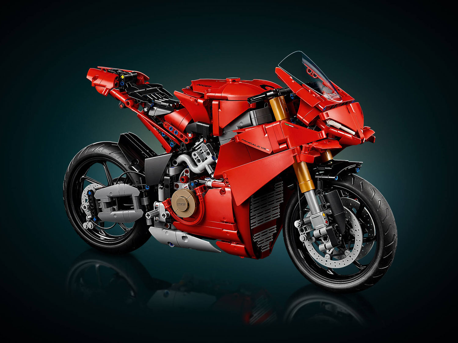 Конструктор Lego Technic Мотоцикл Ducati Panigale V4 S (42202)