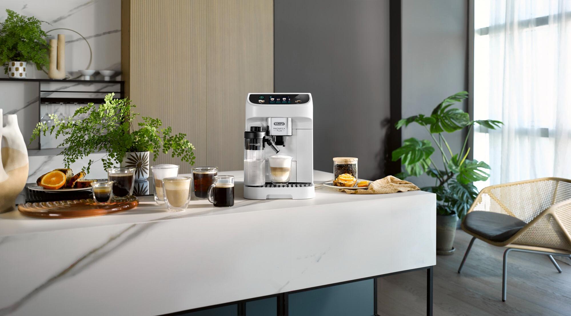 Кофемашина DeLonghi ECAM320.60.W (0132250016)