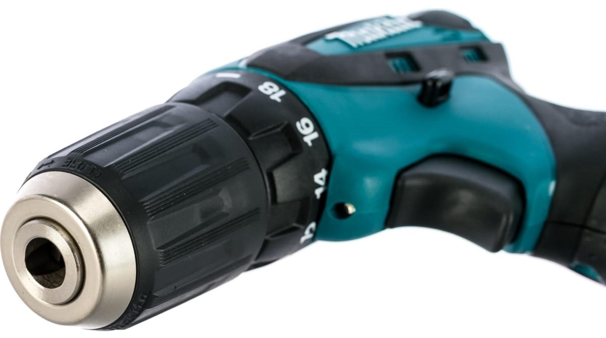 Дрель-шуруповерт Makita DF330DWE